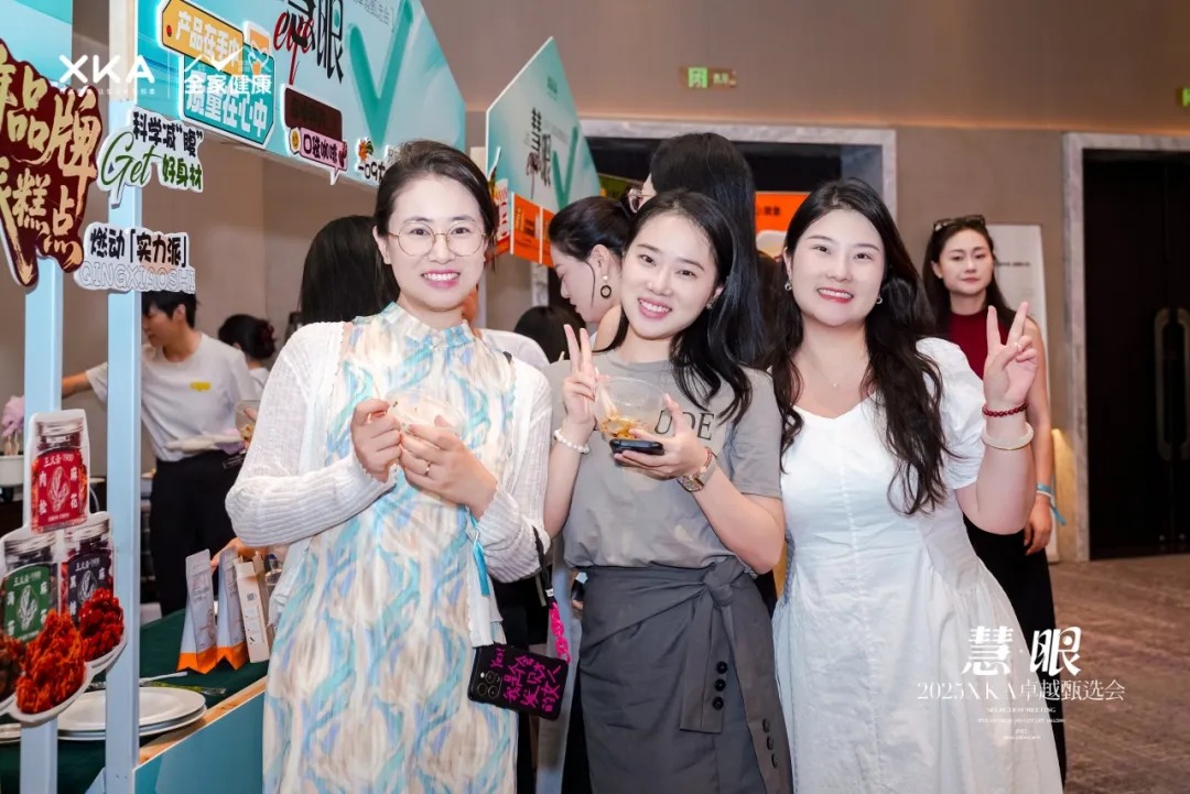 c13334c8-3d2a-43d7-b86e-935fc69d6416.jpg