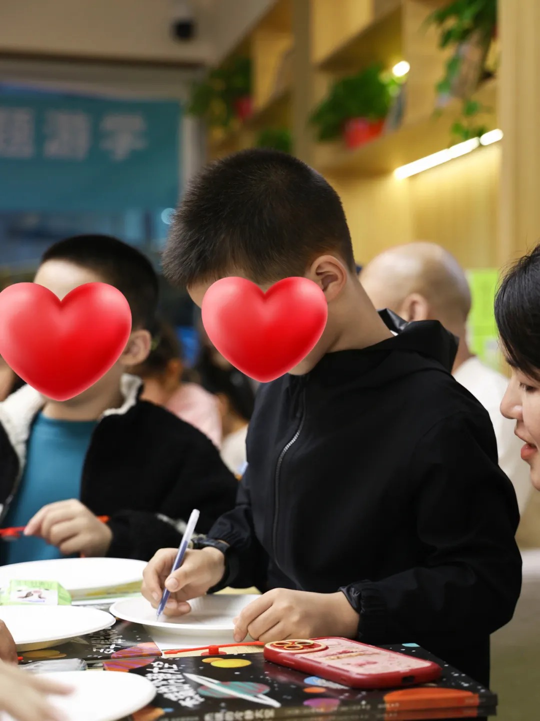 e5750c0b-5a22-4f96-9665-12a7abb64254.jpg